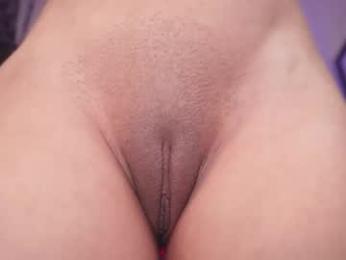 little_eli — Chaturbate stream photo (Mar 2026)