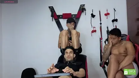 EliteBoysLive — вебкам-модель онлайн на stripchat