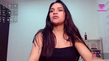 Roxxi_2110 — Stripchat stream photo (Oct 2025)