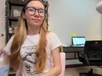 ellcrys — chaturbate