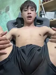 ken0fmjx — вебкам-модель онлайн на stripchat