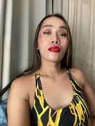 RomanticPearlTS — Stripchat stream photo (Apr 2026)