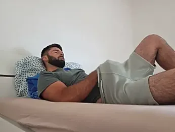 StraightSerb — Stripchat stream photo (Jun 2026)
