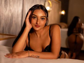 MelodyBetancourt — вебкам-модель онлайн на livejasmin