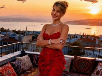 SalmaRoze — livejasmin