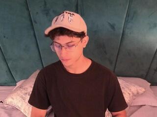 Aaron Ez — Flirt4free profile photo