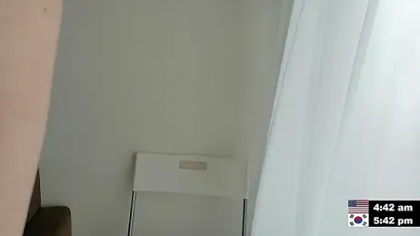 min9811 — вебкам-модель онлайн на stripchat