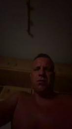 Jull84 — вебкам-модель онлайн на cam4