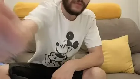 Amicisegreti — вебкам-модель онлайн на stripchat