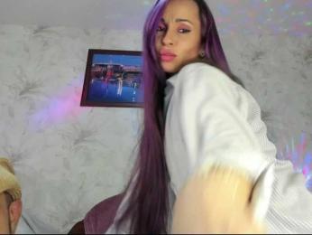 Ajara_Gujuu — вебкам-модель онлайн на bongacams