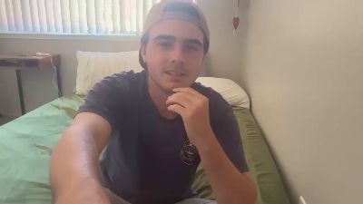 mrcandycane — вебкам-модель онлайн на cam4