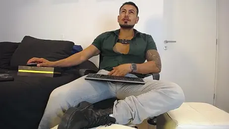 WillSandler — вебкам-модель онлайн на stripchat