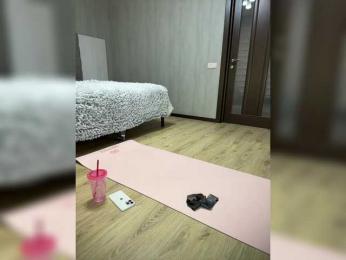 BabyDarii — вебкам-модель онлайн на bongacams