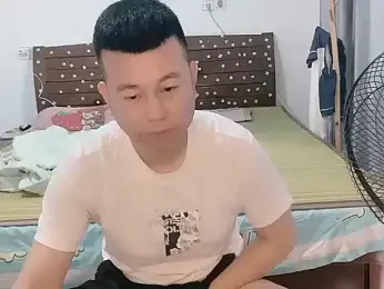 zzj_4718 — Stripchat stream photo (Jun 2026)