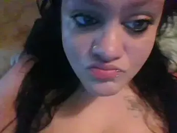 Karmaa89 — Stripchat stream photo (May 2025)