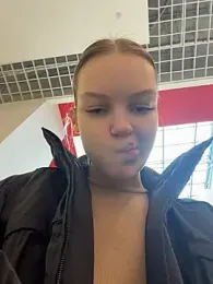AshleyMur — Stripchat stream photo (May 2026)