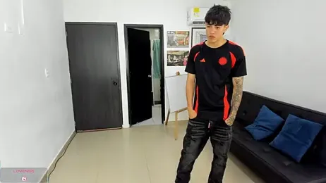 Voyeurism_guyss — вебкам-модель онлайн на stripchat