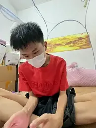 Zhang_yiovo — Stripchat stream photo (Sep 2026)