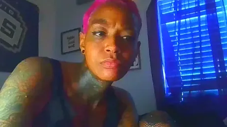 HouseofCreamleen — Stripchat stream photo (Jul 2025)