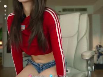 sigmasian — вебкам-модель онлайн на chaturbate