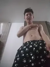 Daniel_Roy — вебкам-модель онлайн на stripchat