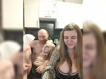 KeshVi777a — вебкам-модель онлайн на bongacams