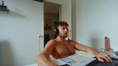 ALPHA_HUNK — cam4