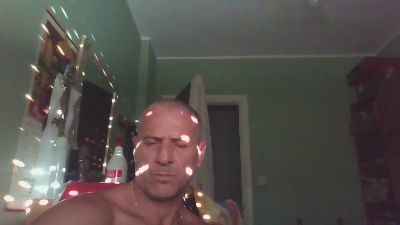 skunn — вебкам-модель онлайн на cam4