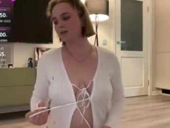 pleasant_fun — вебкам-модель онлайн на chaturbate