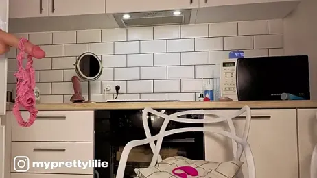 PrettyLilie — Stripchat stream photo (Mar 2026)