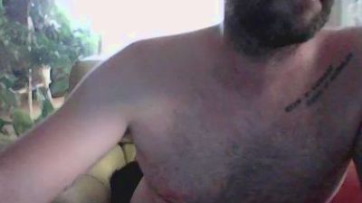 travieso21 — вебкам-модель онлайн на cam4