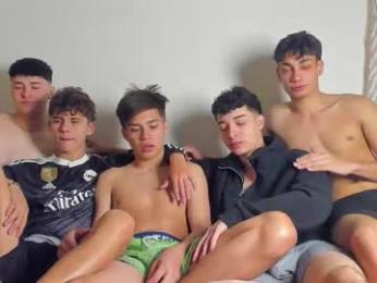 sexys_boys18 — вебкам-модель онлайн на chaturbate