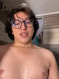 -BlueOpal- — Stripchat stream photo (Jun 2026)