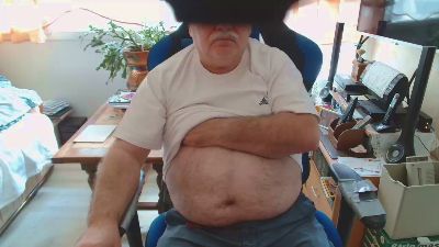 maxidoux — вебкам-модель онлайн на cam4