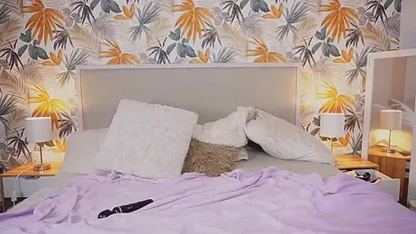 Natalia_Mooon — Stripchat stream photo (Apr 2026)