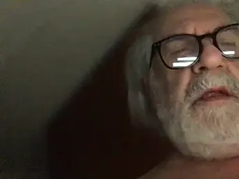 brunbrub — Stripchat stream photo (Feb 2026)