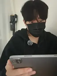 minggu_9811 — Stripchat stream photo (Jun 2026)