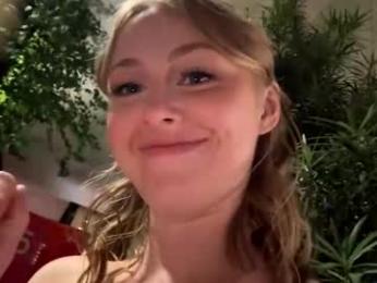 etherealclaire — Chaturbate stream photo (Apr 2026)