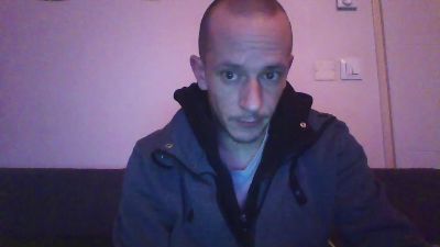 willy44bcg — вебкам-модель онлайн на cam4