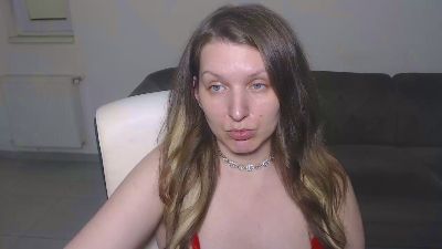 glamyglam — Cam4 stream photo (Mar 2026)