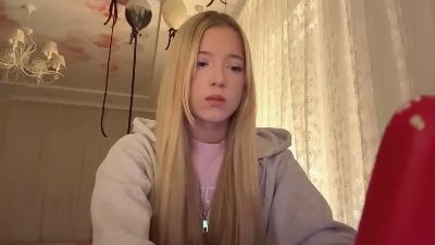 NannetteRudel — вебкам-модель онлайн на cam4