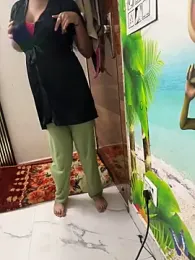 Shivani9999 — Stripchat stream photo (Jul 2025)