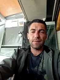 Greecefuck — Stripchat stream photo (Apr 2026)