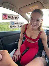 Nicoleevien — вебкам-модель онлайн на stripchat