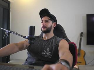 Saimon Jordan — flirt4free