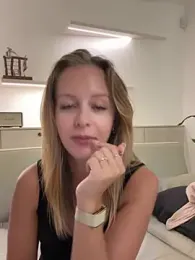agatheeex — Stripchat stream photo (Aug 2026)