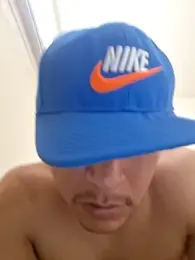 gueboloco2626 — Stripchat stream photo (Feb 2026)