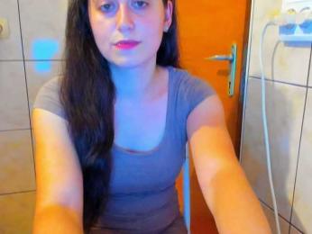 klarahara19 — Bongacams stream photo (Aug 2023)