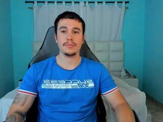 Mr Dominux — Flirt4free stream photo (Apr 2026)