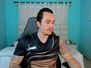 Mr Dominux — Flirt4free stream photo (Apr 2026)